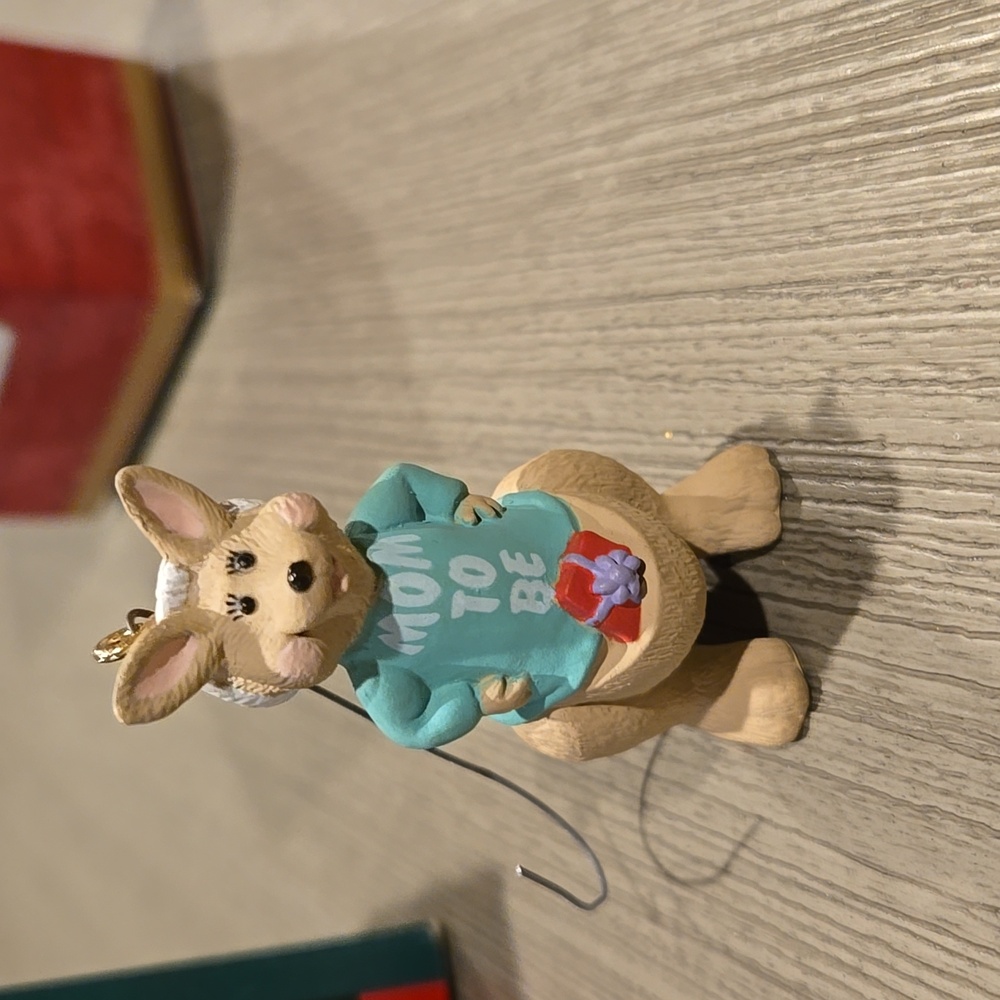 1991 Mom to Be Hallmark ornament